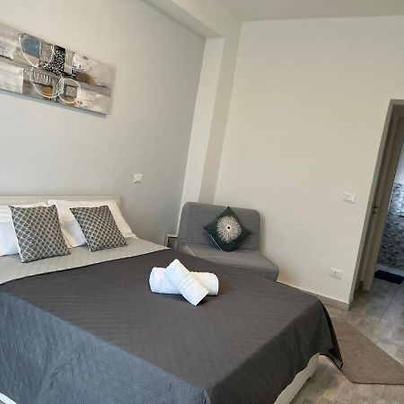 Il Melograno Bed & Breakfast คารินิ ภายนอก รูปภาพ