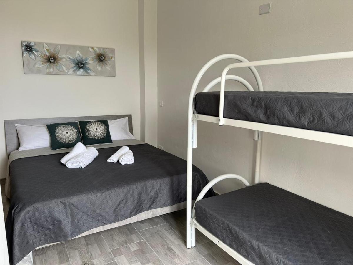 Il Melograno Bed & Breakfast คารินิ ภายนอก รูปภาพ