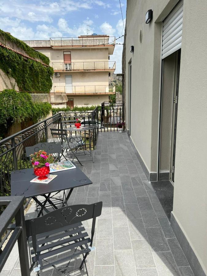 Il Melograno Bed & Breakfast คารินิ ภายนอก รูปภาพ