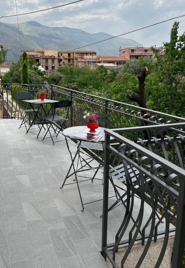 Il Melograno Bed & Breakfast คารินิ ภายนอก รูปภาพ