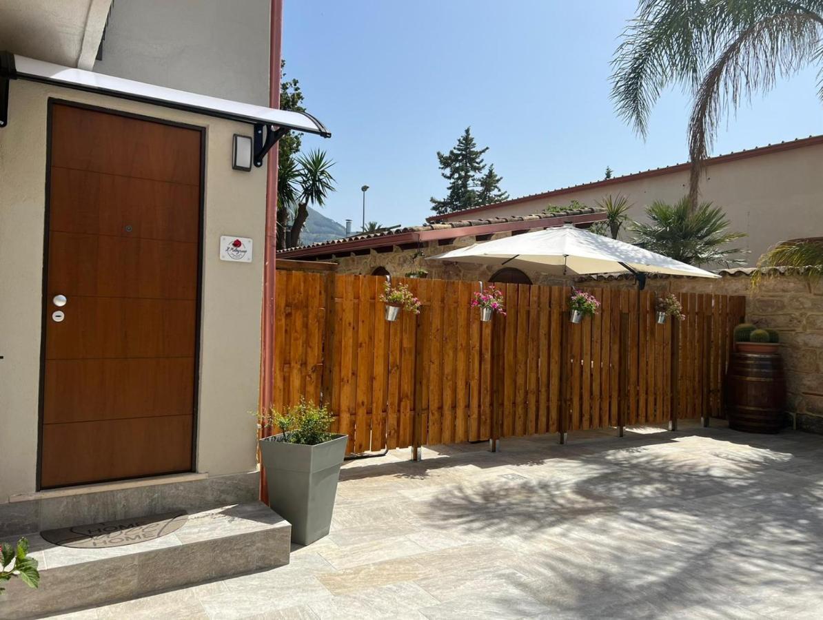 Il Melograno Bed & Breakfast คารินิ ภายนอก รูปภาพ